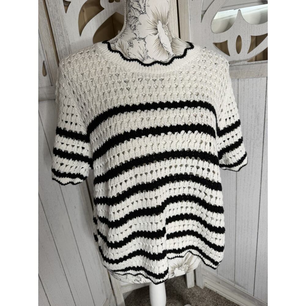 NEW! Gap Crochet Stripe Top Black & White Cottage Classic Knit Size Large